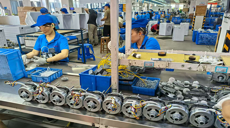 選擇靈活定制的合作伙伴，而非僅僅是制造商