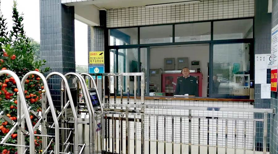 擔(dān)當(dāng)與責(zé)任！金環(huán)電器保安春節(jié)堅守崗位